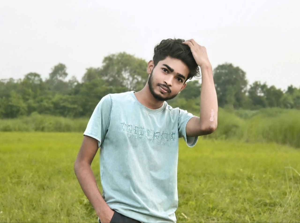 Suman Chowdhury, Founder & CEO of EarnBazaar